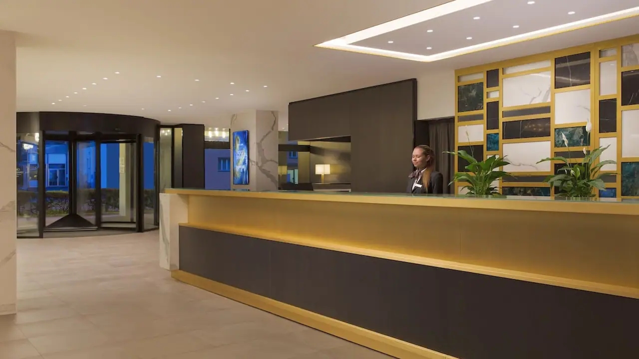 Crowne Plaza